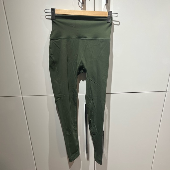 ‼️SOLD‼️SETactive SPORTBODY set - Picture 4 of 8